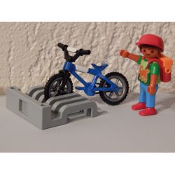 Enfant Et Vélo Rentre De L'Ecole Playmobil